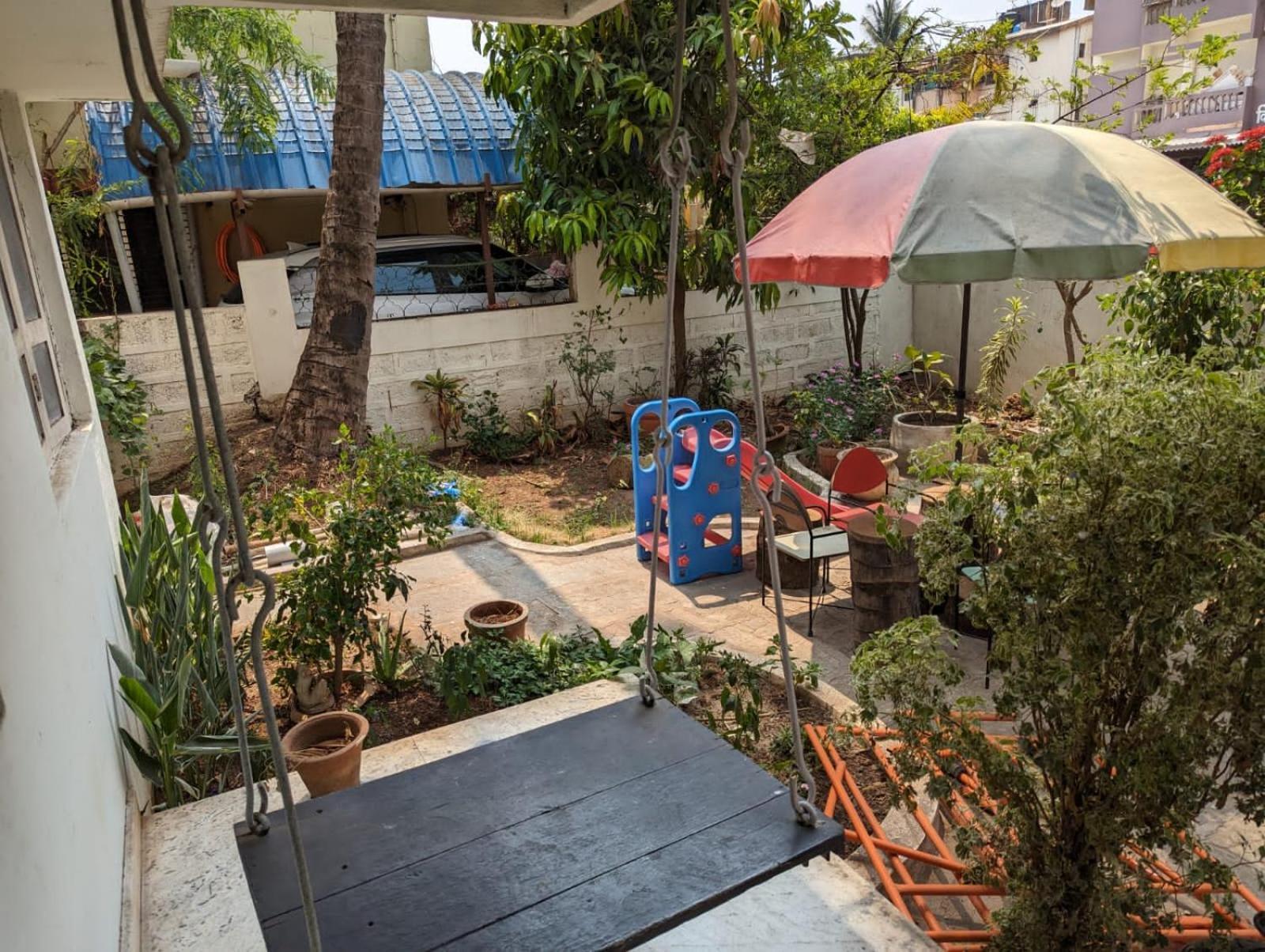 Swanky Sojourns Homestay コールハープル エクステリア 写真