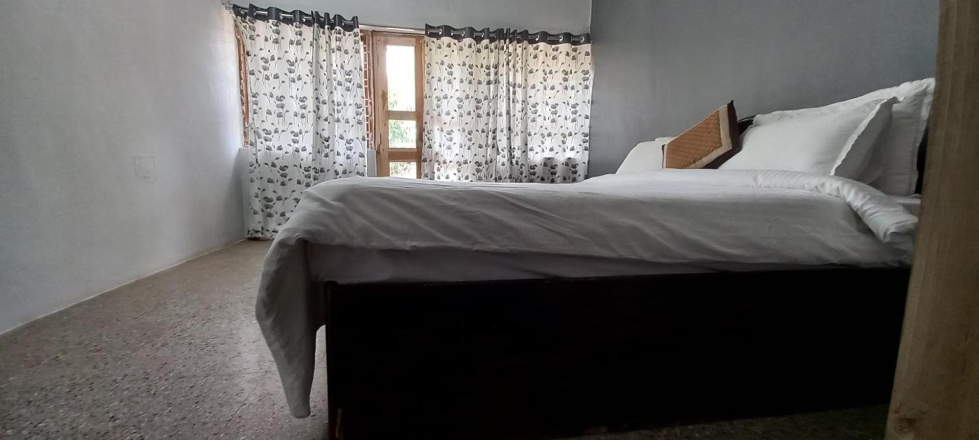 Swanky Sojourns Homestay コールハープル エクステリア 写真